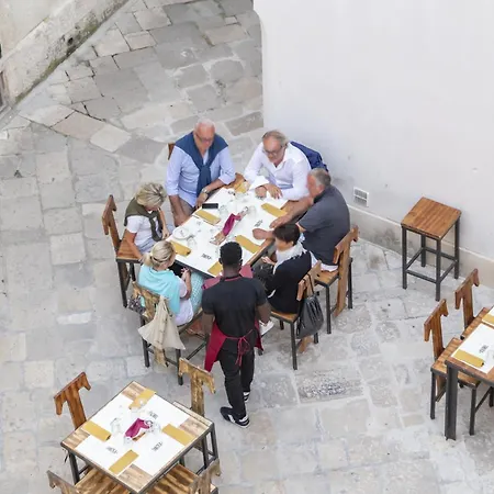 Bed & Breakfast T Lecce