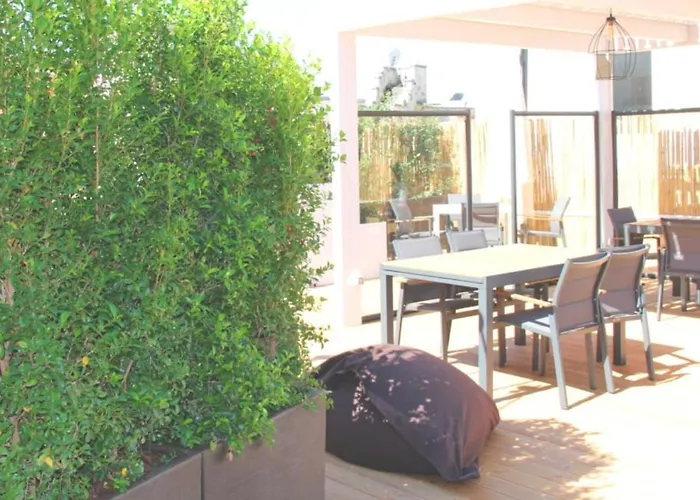 ベッド・アンド・ブレックファスト T